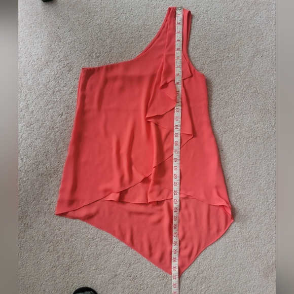 BCBGMAXAZRIA | One Shoulder Top - Size XXS - Picture 6 of 6